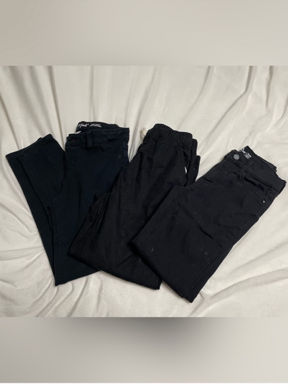 Girls Uniform Pants Bundle
10/12